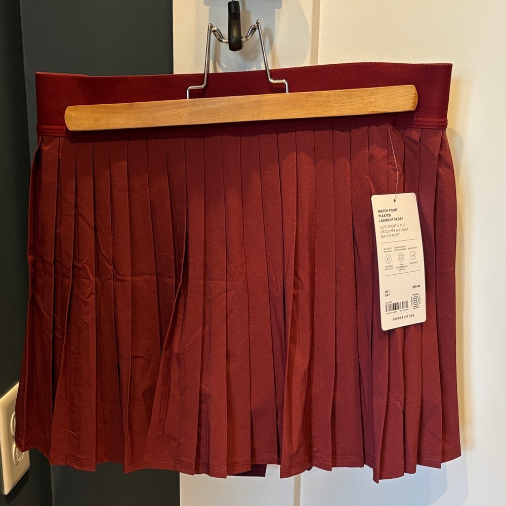 NWT Athleta Tennis Pleated Skirt